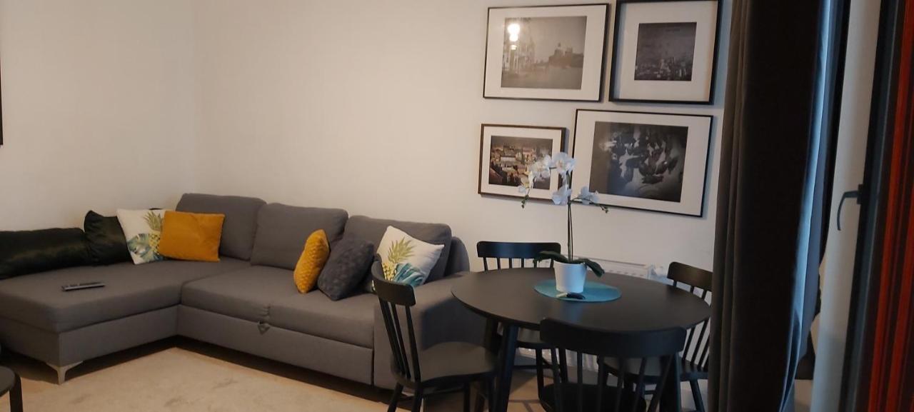 Central Apartments Ogrody 2 & Parking Гданск Екстериор снимка